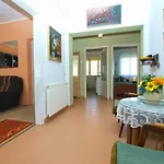 Ondina 1827 Appartamento Pola