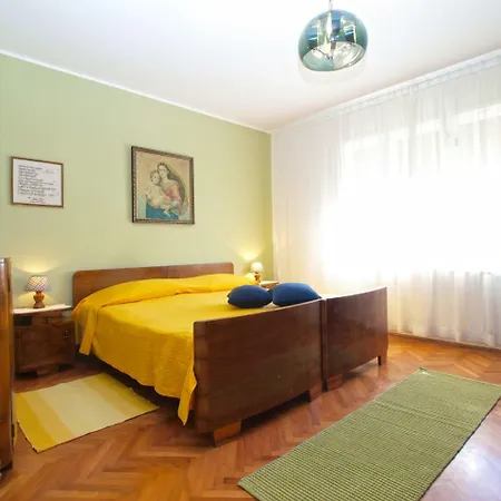 Ondina 1827 Pula